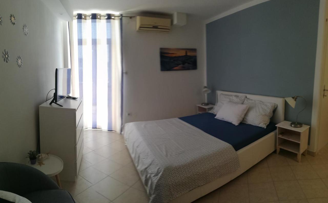Center Of Rovinj, Sea View Apartment ภายนอก รูปภาพ